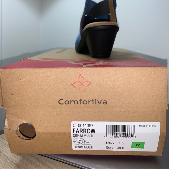 Comfortiva Farrow Sandal - Picture 4 of 5